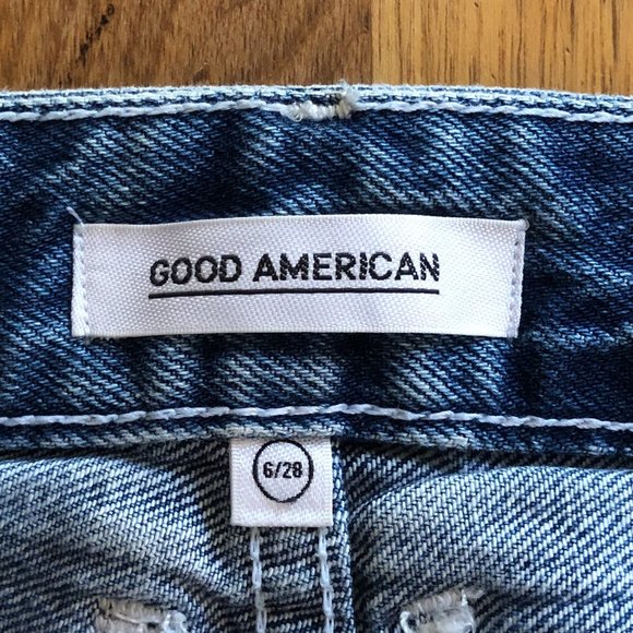 GOOD AMERICAN High Waist Cutoff Denim - Picture 7 of 7